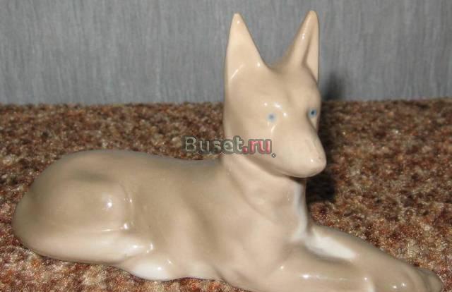 Статуэтка фарфоровая "Овчарка" 50-е гг. Городница Москва