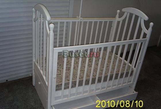 Кроватка Можга с маятником и ящиком Санкт-Петербург