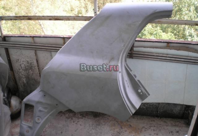 Заднее правое крыло авто  тоета королла хетчбек Москва