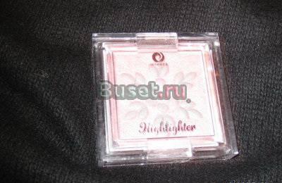 Привозн очень красив румяна Highlighter из Англии Москва