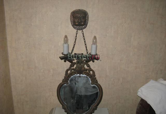 Продаю б/у зеркало, светильник Москва