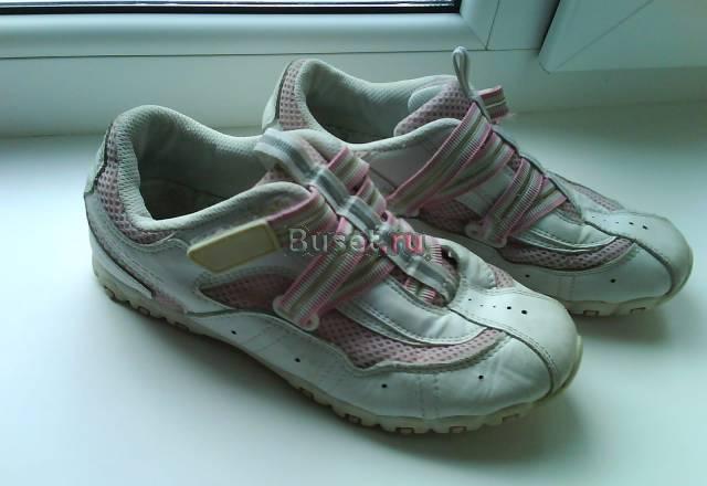 Кроссовки белые кожа 35р Санкт-Петербург