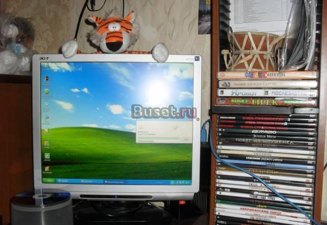 Компьютер Пентиум 4 с плоским монитором 17дюймов Москва