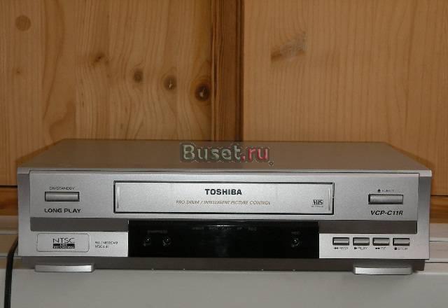 Видеомагнитофон  Toshiba (почти новый) Москва