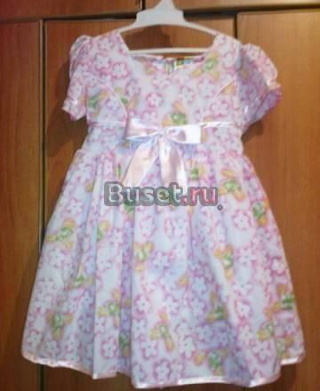 Новые платья и костюмчик, босоножки Москва