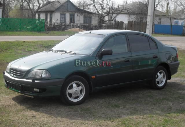 Toyota Avensis, 1998 Санкт-Петербург