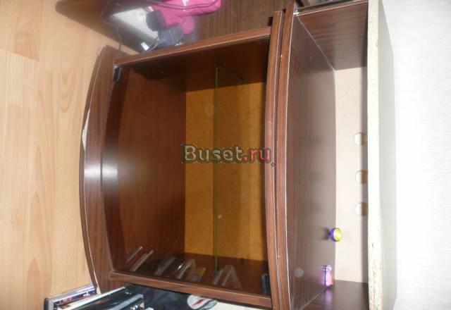 Тумбочка под тв и видео-DVD-плеер Москва