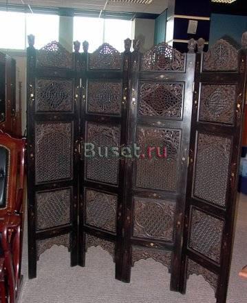 Ширма из красного дерева. Новая Санкт-Петербург