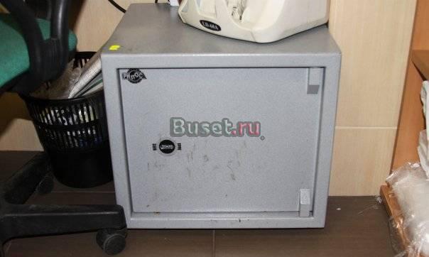 Сейф маленький Москва