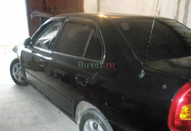 Хюндай-акцент черный 2008 г. выпуска Новороссийск