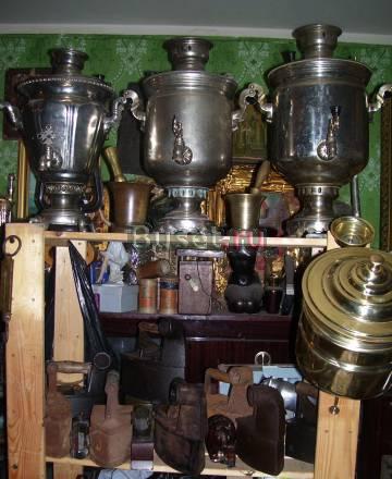 Самовар старинный, с подстаканниками, утюг,чайник Москва
