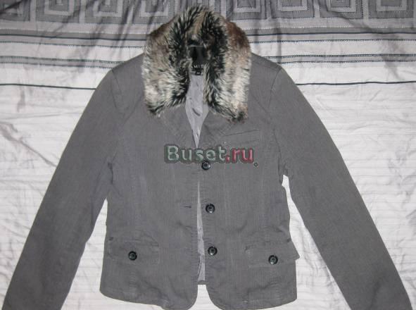 Пиджак с меховым воротником Москва