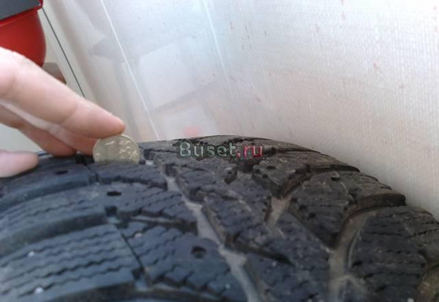Комплект bridgestone ice cruiser + диски R15 нешип Москва