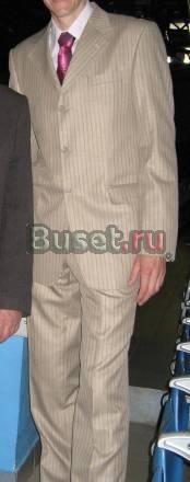 Продам мужской костюм Uomo Lardini Екатеринбург