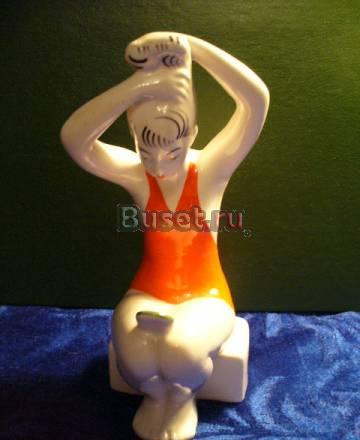 Фарфоровая статуэтка Северодвинск