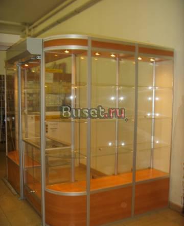 Торговое оборудованиевитрины,прилавки,стеллажи Москва