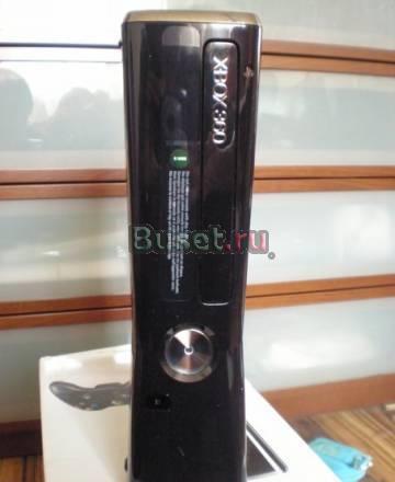 Новый xbox 360 slim. 250GB. Wi-Fi. + 2 лиц. игры Москва
