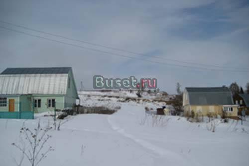 Земельный участок в тихой деревне на берегу реки Верея