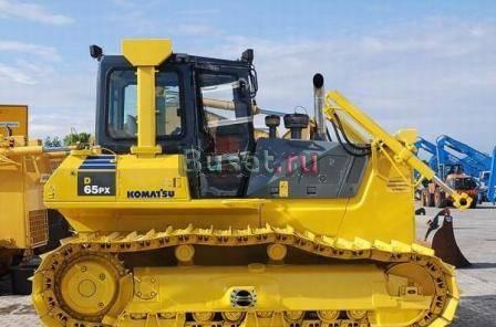 Komatsu D65 PX-12 . Новый Санкт-Петербург