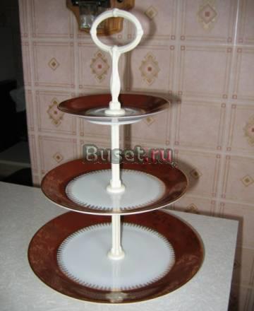 Горка сервировочная фарфоровая трехсекционная (Чех Москва