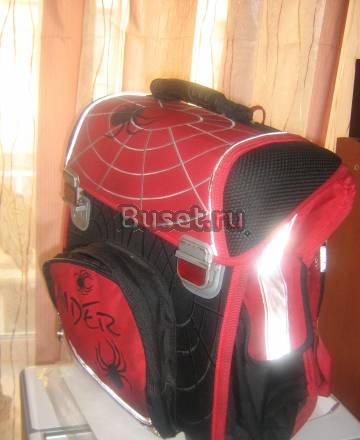 Продам школьную форму + портфель  дешево Санкт-Петербург