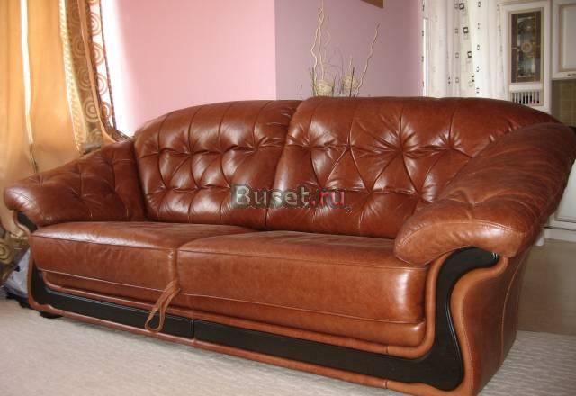 Кожаная мебель (диван + кресло) Москва