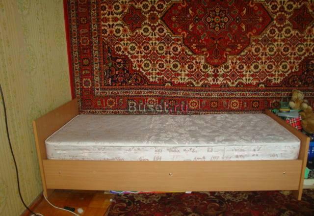 Продам детскую кровать с матрацом Санкт-Петербург