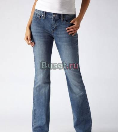 Джинсы  женские Levis 525 оригинал тянутся Венгрия Москва