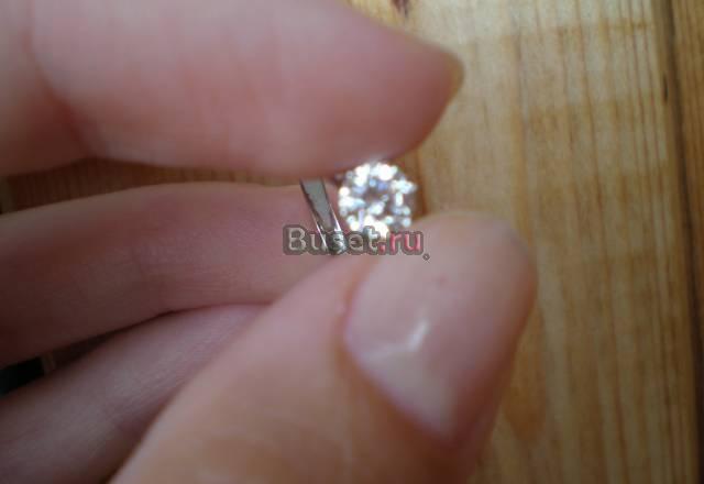 Шикарное золотое кольцо с бриллиантом 0.42ct Москва