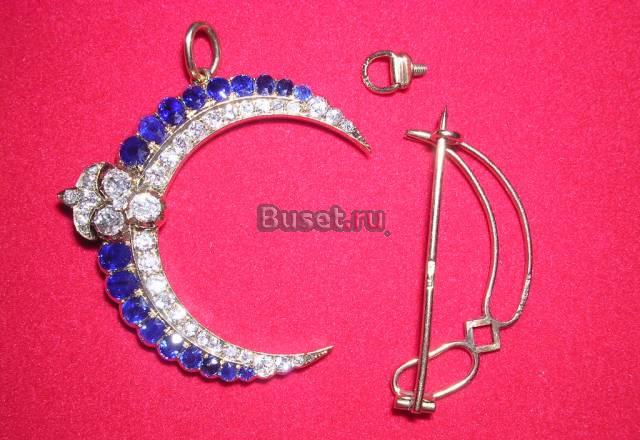 Брошь-кулон Москва