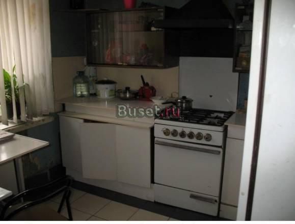 Продам 4к. квартиру Санкт-Петербург