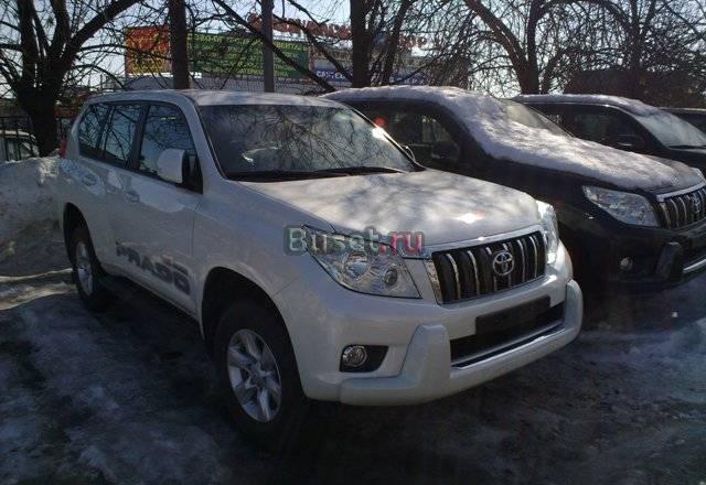 "Toyota Land Cruiser (150) Prado 2.7 i бензин" Москва
