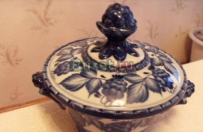 Гжель. Конфетница ягодка  ежевика Москва