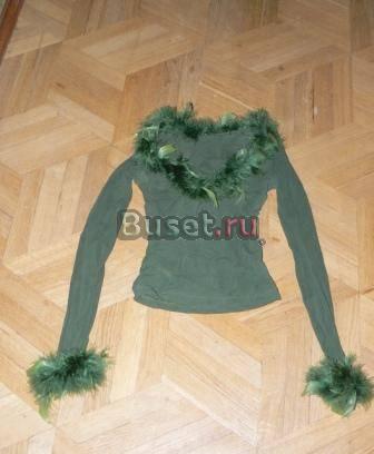 Зелёная кофта с отделкой перьями (Италия) Москва