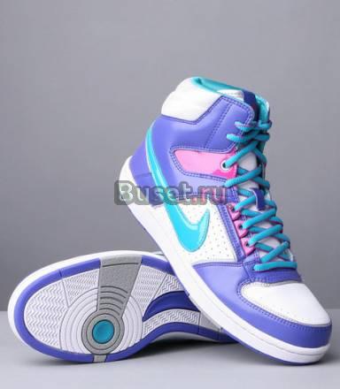 Продам новые кеды nike Москва