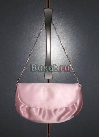 Продам сумку-клатч розового цвета accessorize Москва