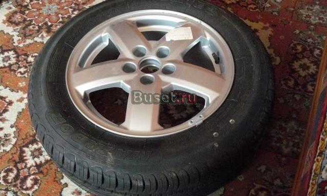 Одно колесо в сборе на диске для skoda,R 15 Москва