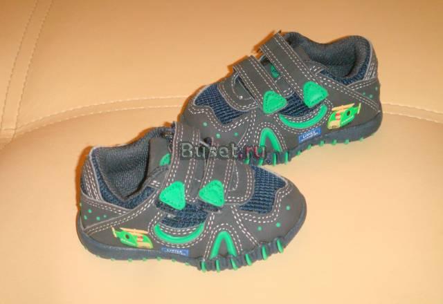 Ботиночки для мальчика р.18 Москва