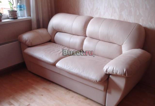 Диван выдвижной. Кожа Москва