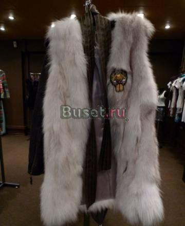 Жилетки из лисы продам новые Москва