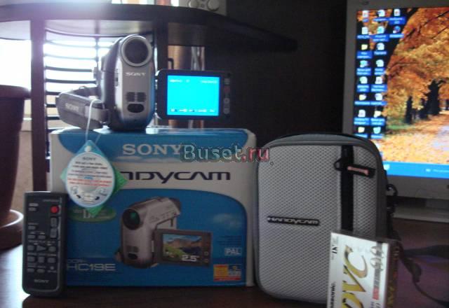 Продам видеокамеру sony DCR-HC19E - 4500 р Москва