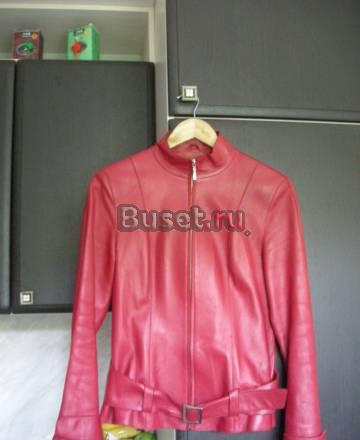 Женская куртка Санкт-Петербург