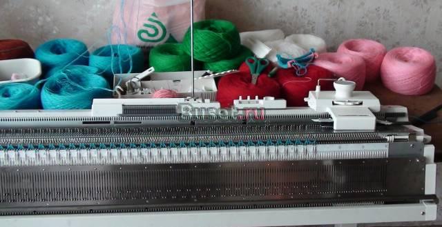 Продаю silver reed SK280/60PRN с дополнт.устройств Москва