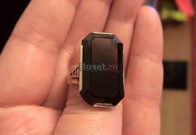 Кольцо с редким черным топазом(раухтопаз) разм 16 Москва