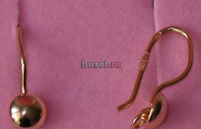 Золотые серьги Москва