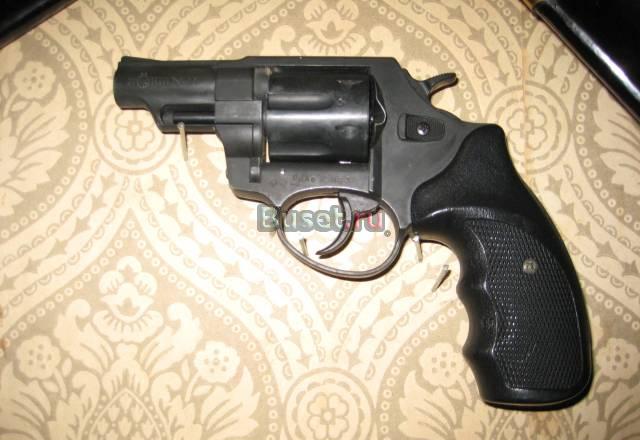 Газовый револьвер Москва