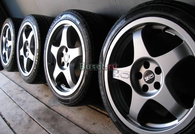 Классные диски r17 OZ c хорошей резиной pirelli dr Астрахань