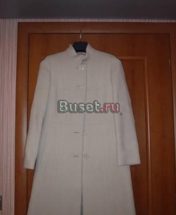 Демисезонное пальто за 800 р Москва