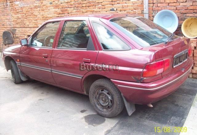 Ford Escort, 1998 Москва