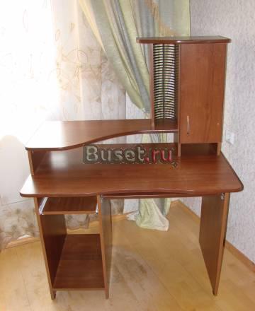 Продам компьютерный стол Королев
